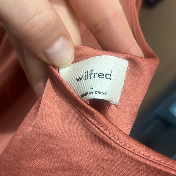 Aritzia Wilfred Only Peach Satin Cowl Neck Ruched Slip Dress Size L - Picture 4 of 4